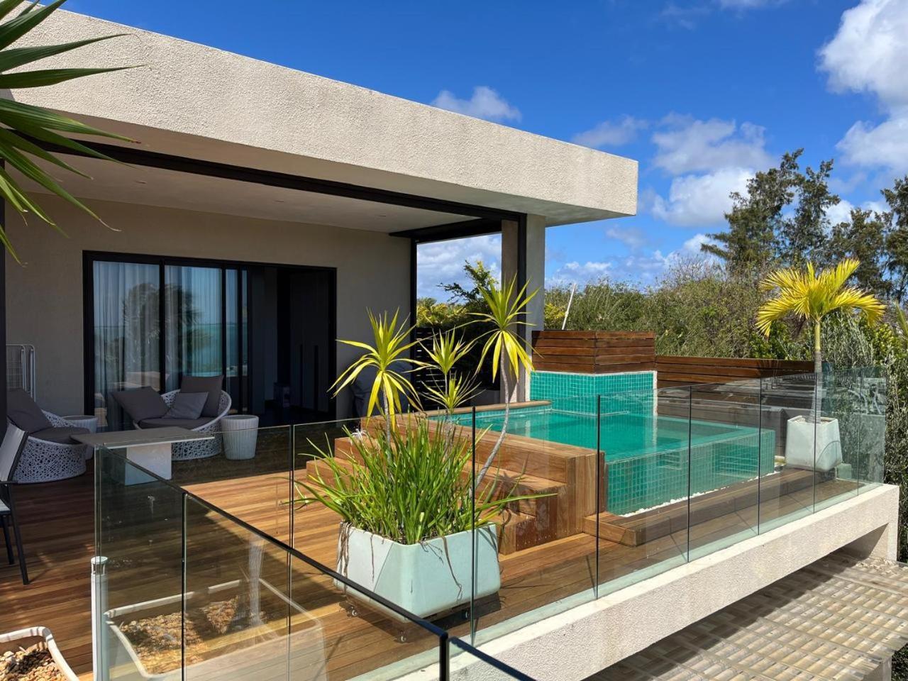 Penthouse 3 Chambres Vue Lagon Imprenable Calodyne Exterior photo